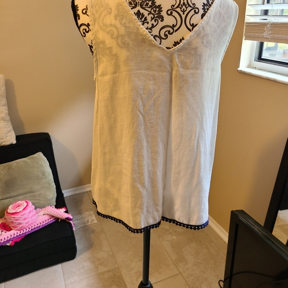 Blouse - Picture 3 of 3